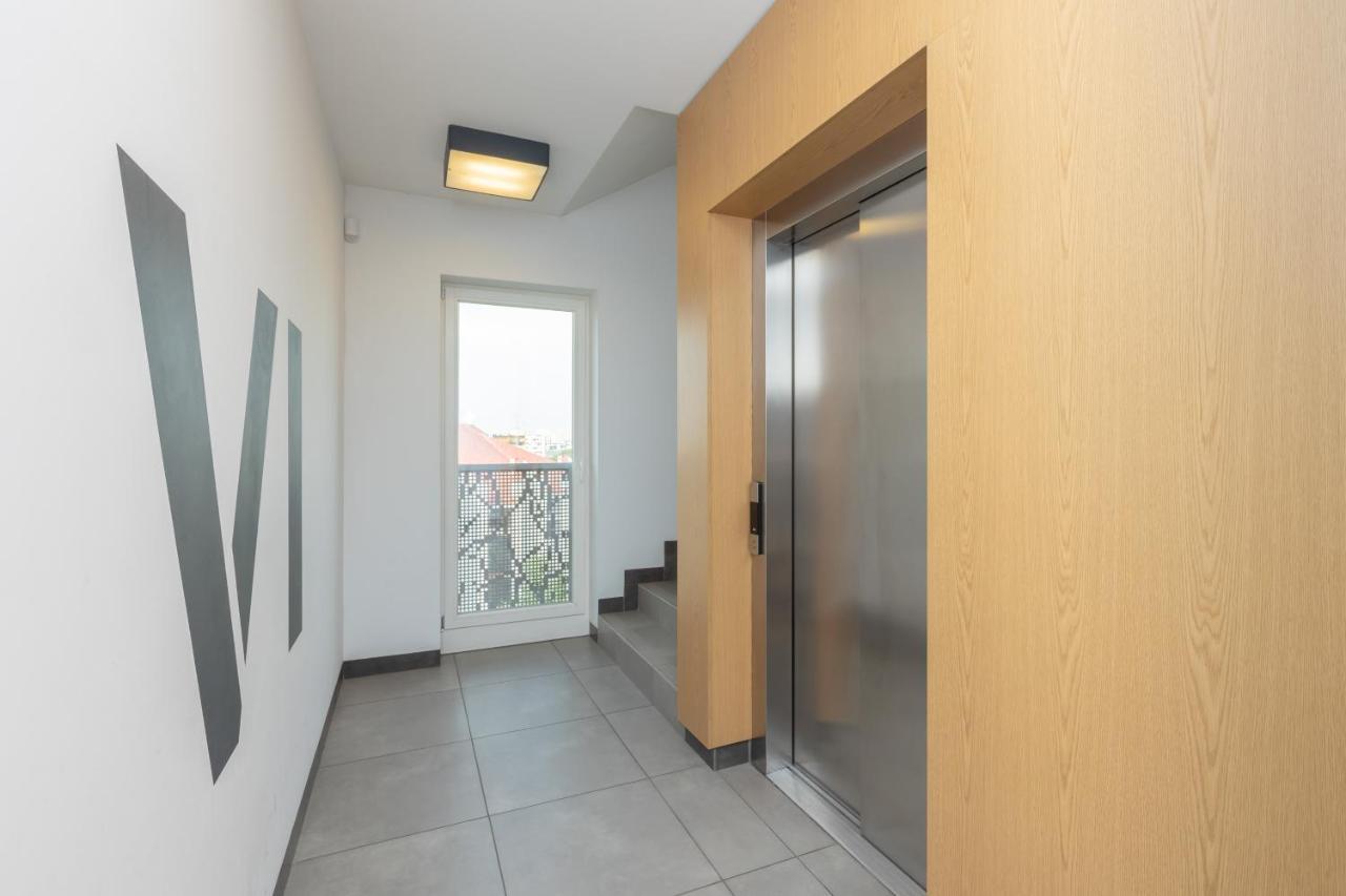 Lakeview Apartment Kapelanow Armii Krajowej By Noclegi Renters Warschau Exterior foto